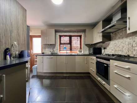 Walpole Road, London, E6, Image 5