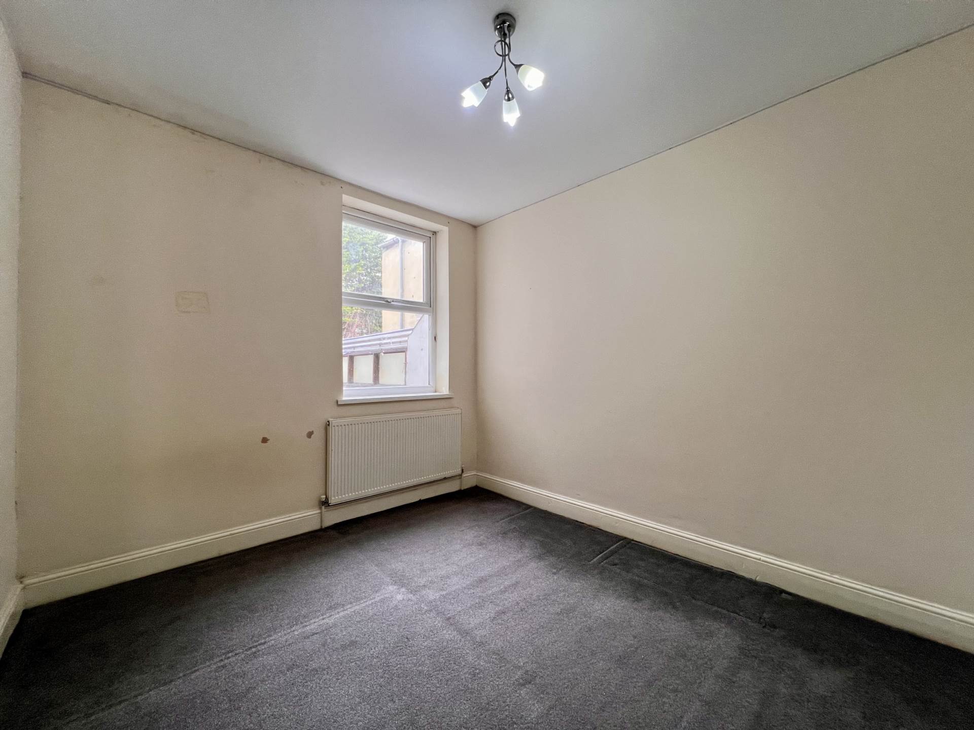Dersingham Avenue, Manor Park, E12, Image 4