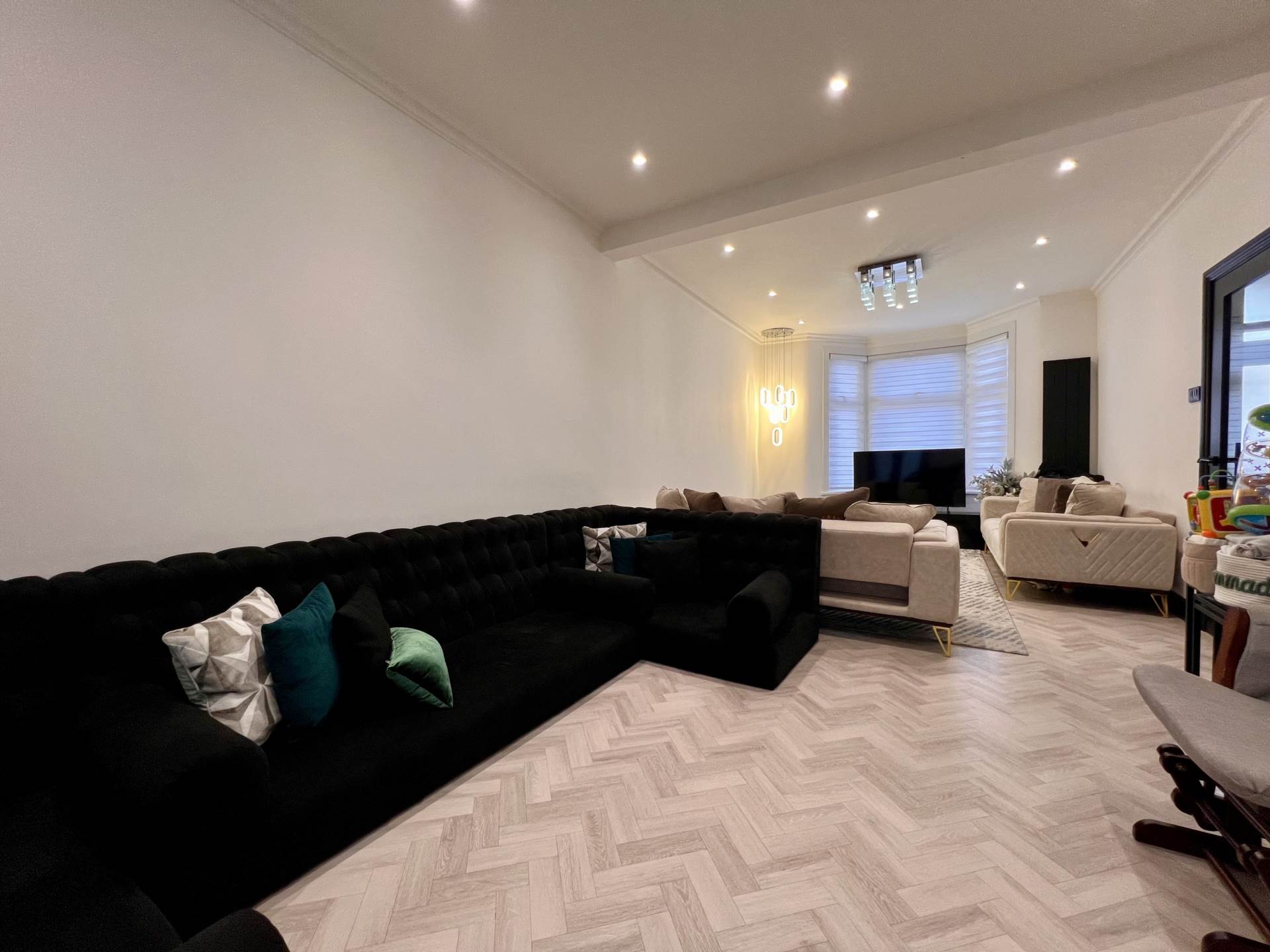 Gower Road, Forest Gate, E7, Image 3