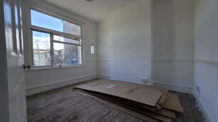 Sibley Grove, Manor Park, E12 6SF, Image 2