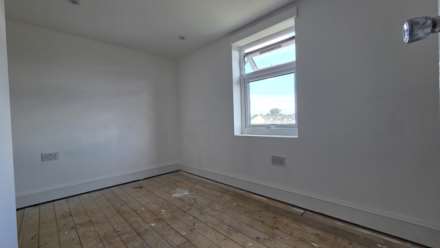 Sibley Grove, Manor Park, E12 6SF, Image 7