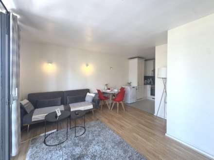 Longbridge Road, Barking, IG11, Image 2