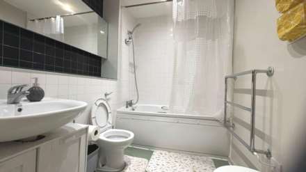 Longbridge Road, Barking, IG11, Image 4