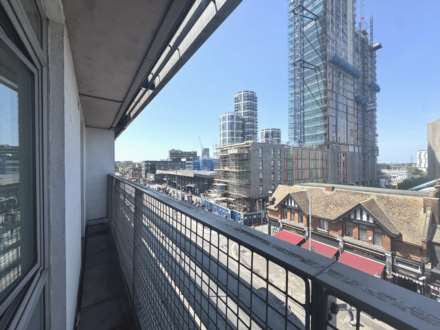 Longbridge Road, Barking, IG11, Image 6