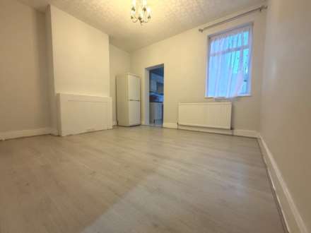 Rotherfield Road, Enfield, EN3, Image 2