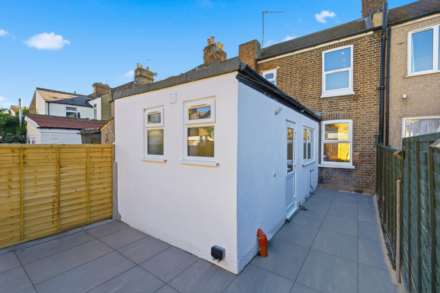 Stamford Road, East Ham, E6 1LR, Image 5