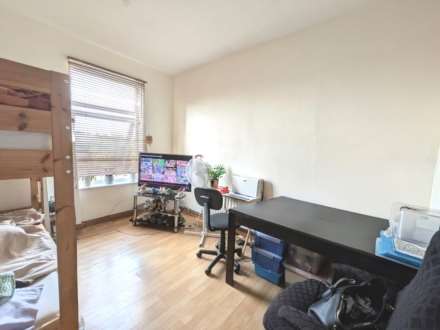 Vernon Avenue, Manor Park, E12 6DE, Image 10