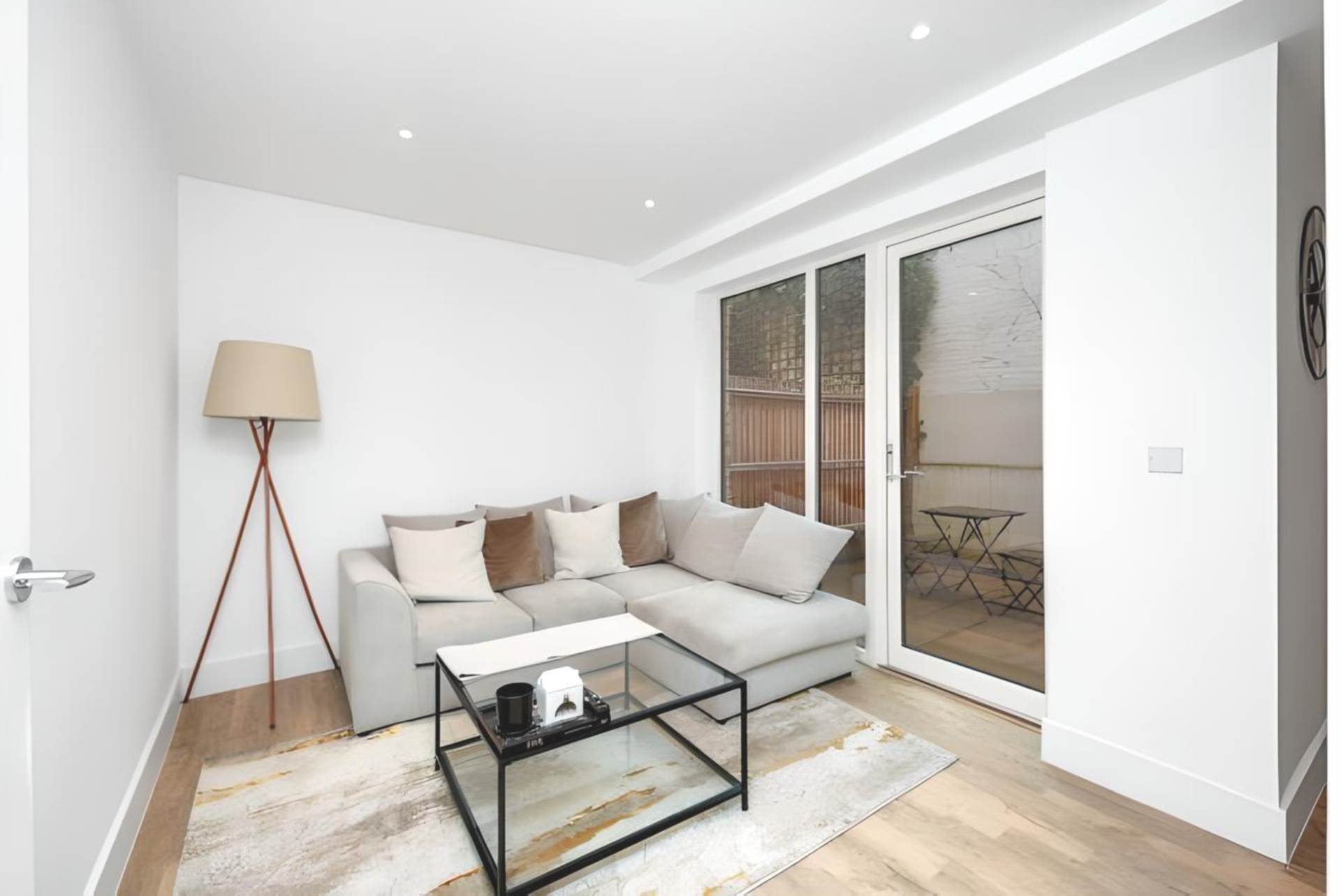 Kempton Mews, East Ham, E6 2BF, Image 4