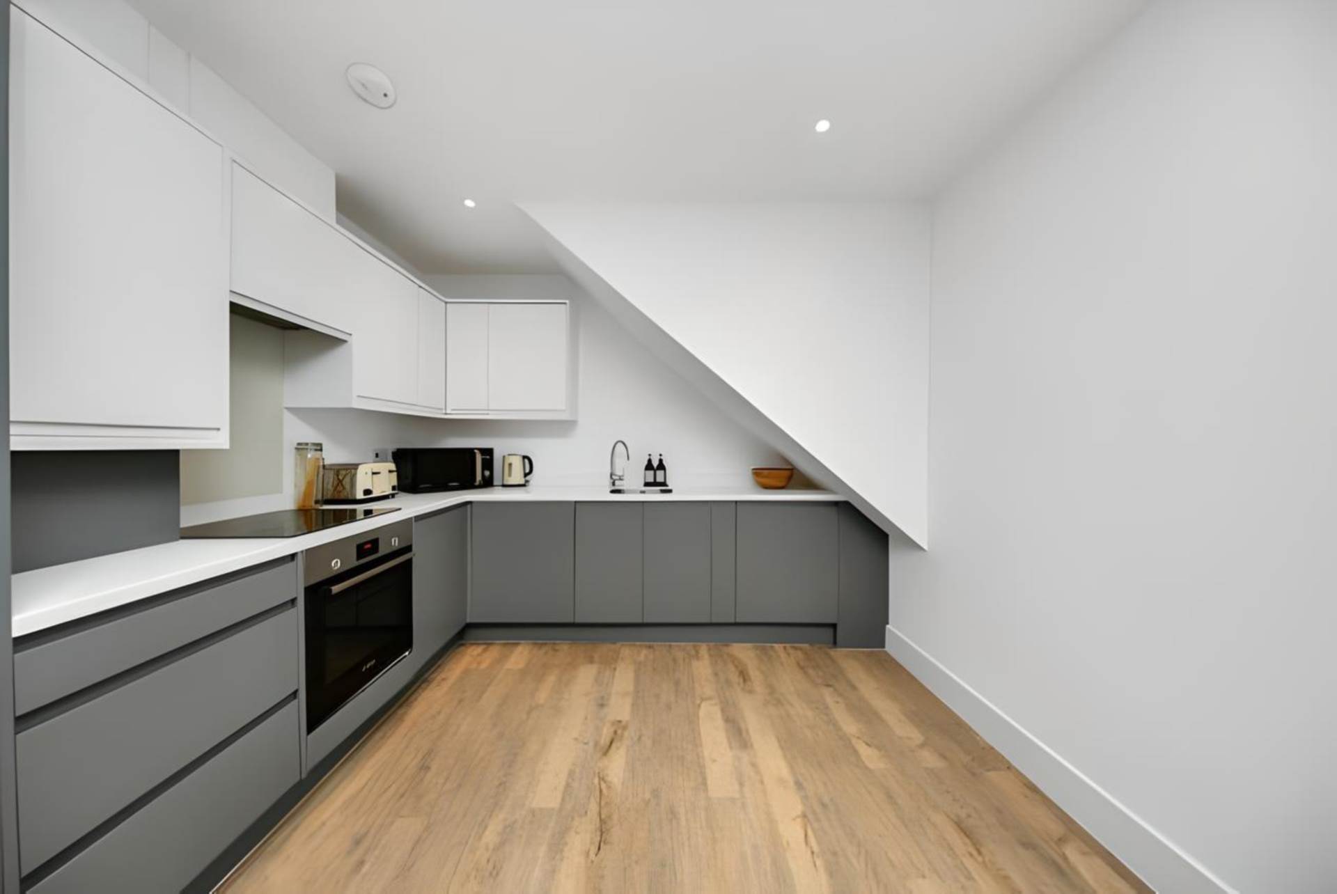Kempton Mews, East Ham, E6 2BF, Image 7