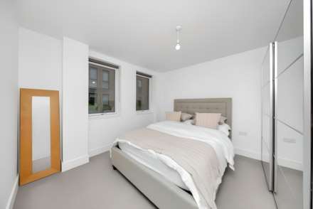 Kempton Mews, East Ham, E6 2BF, Image 8