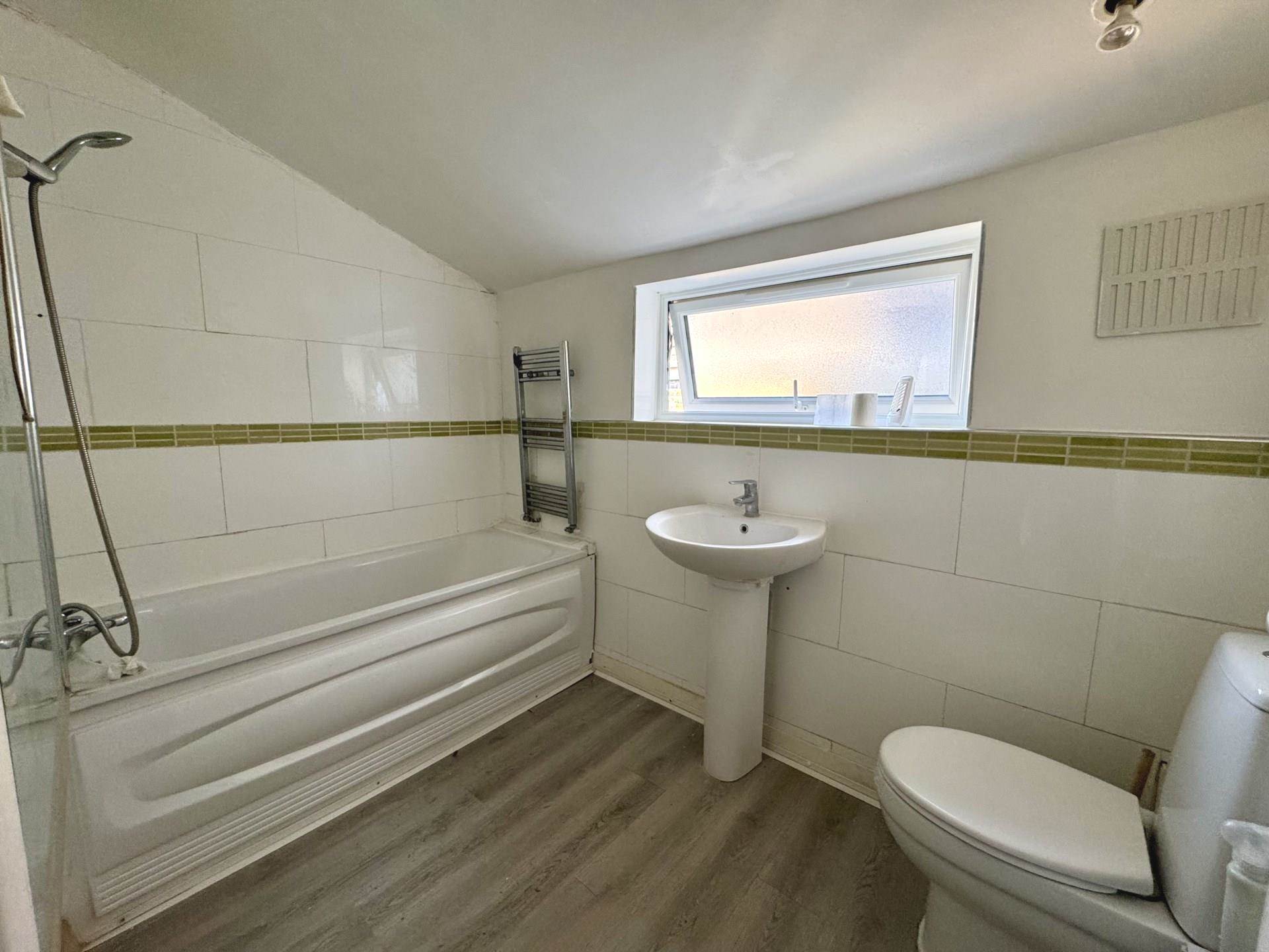 Grangewood Street, London, E6, Image 7