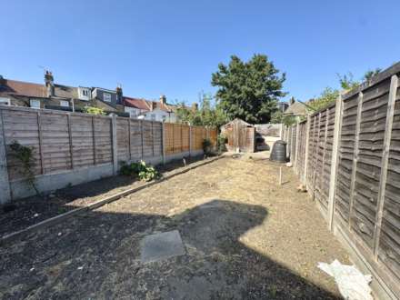 Grangewood Street, London, E6, Image 10