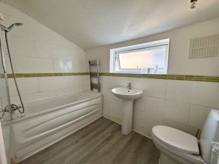 Grangewood Street, London, E6, Image 7