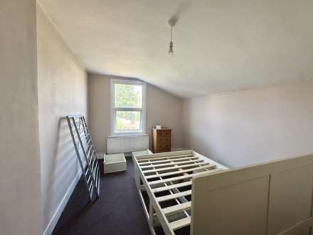Grangewood Street, London, E6, Image 9
