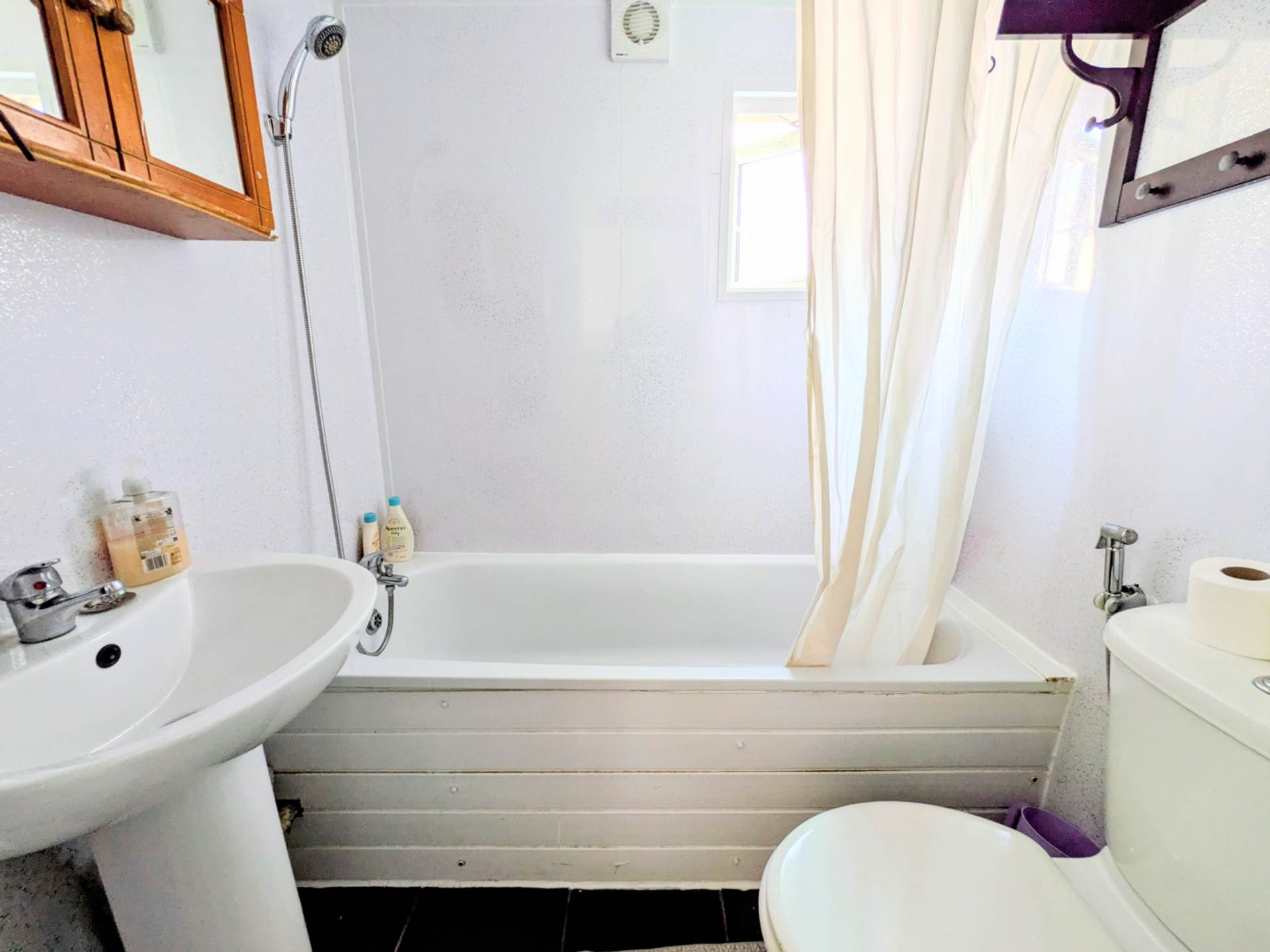 Finden Road, London, E7 8DE, Image 8