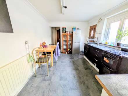 Finden Road, London, E7 8DE, Image 5