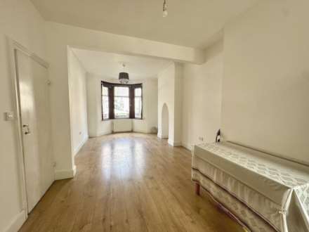 Norfolk Road, London, E6, Image 2