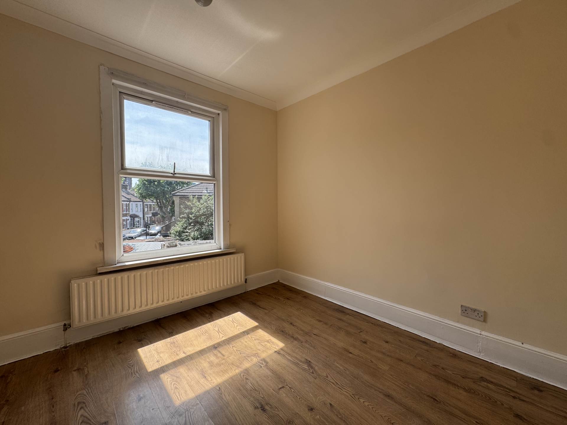 Katherine Road, East Ham, E6, Image 12