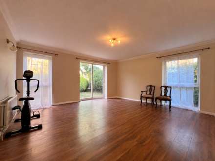 2 Bedroom Flat, Skipper Court, Abbey Road, Barking, IG11 7GW