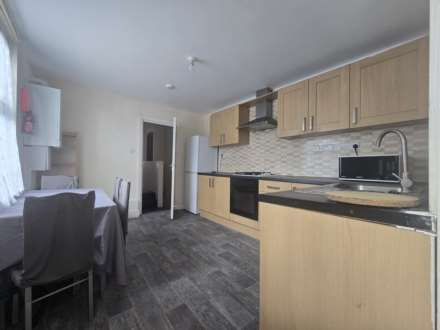 Strone Road, Manor Park, E12 6TP, Image 7