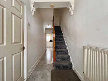 Cheshunt Road, Forest Gate, E7 8JD, Image 3