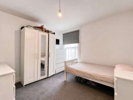 Cheshunt Road, Forest Gate, E7 8JD, Image 6