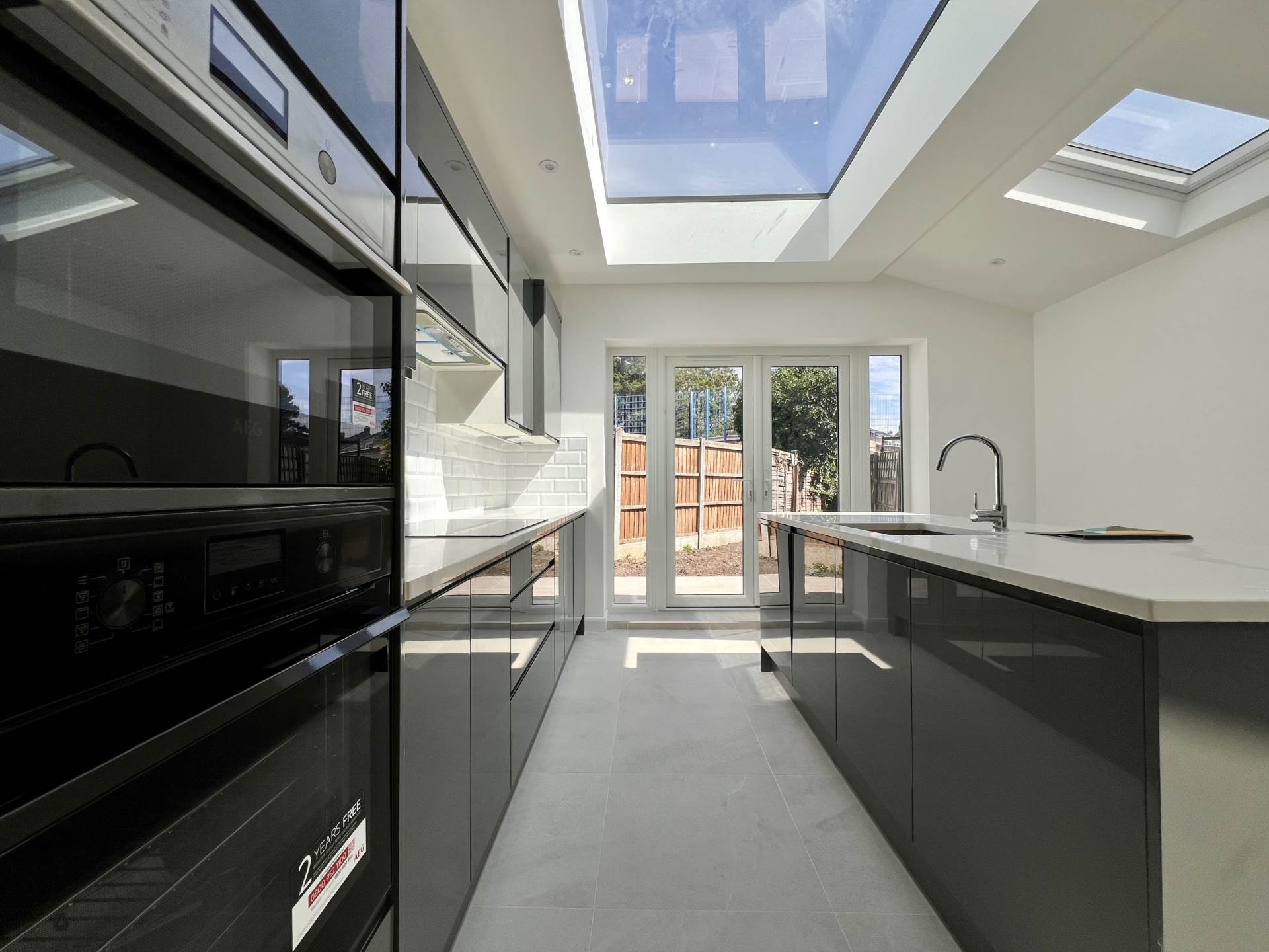 Salisbury Road, London, E12 6AA, Image 10