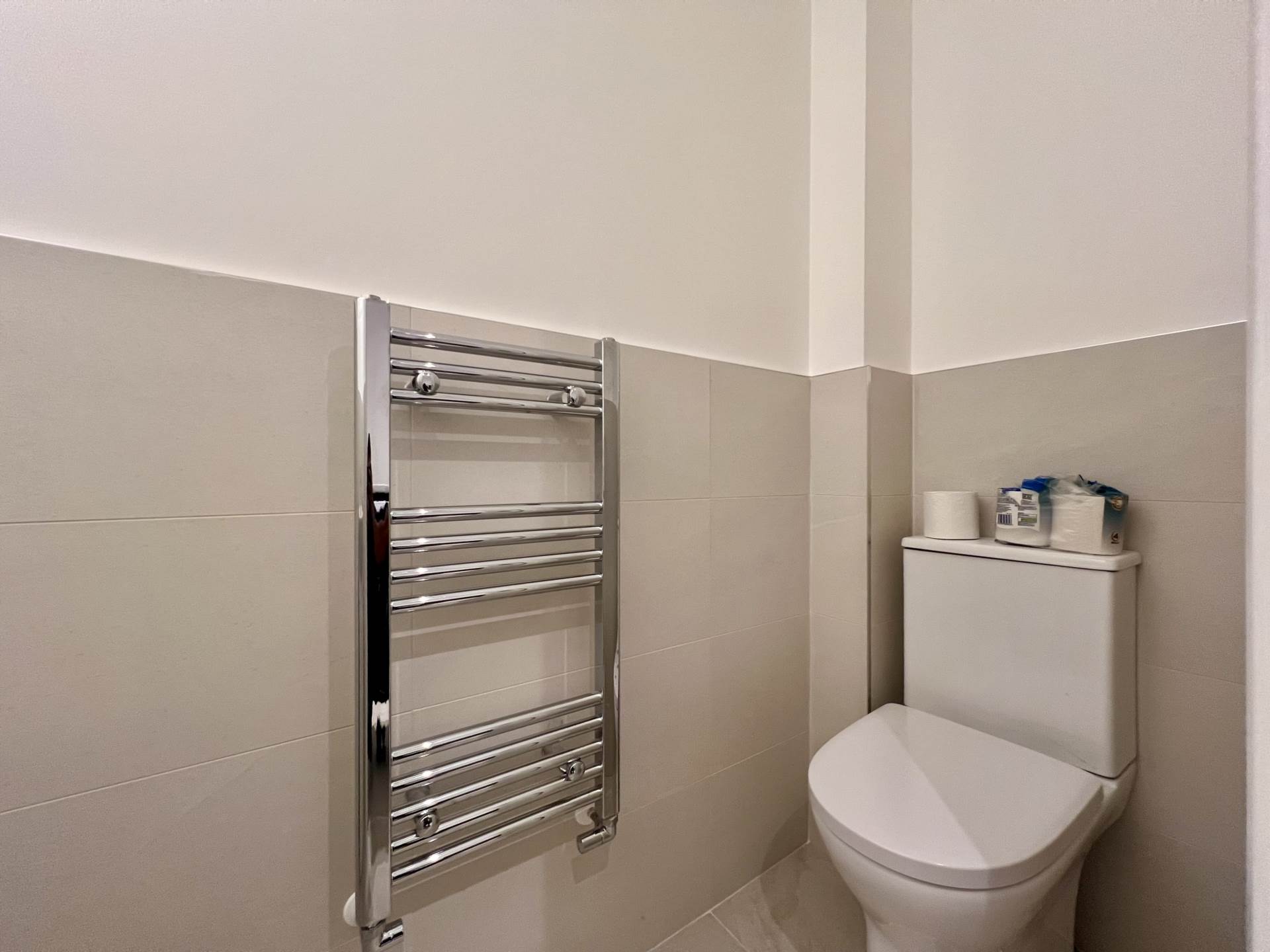 Salisbury Road, London, E12 6AA, Image 6