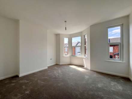 Salisbury Road, London, E12 6AA, Image 11