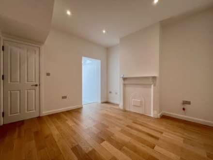 Salisbury Road, London, E12 6AA, Image 5