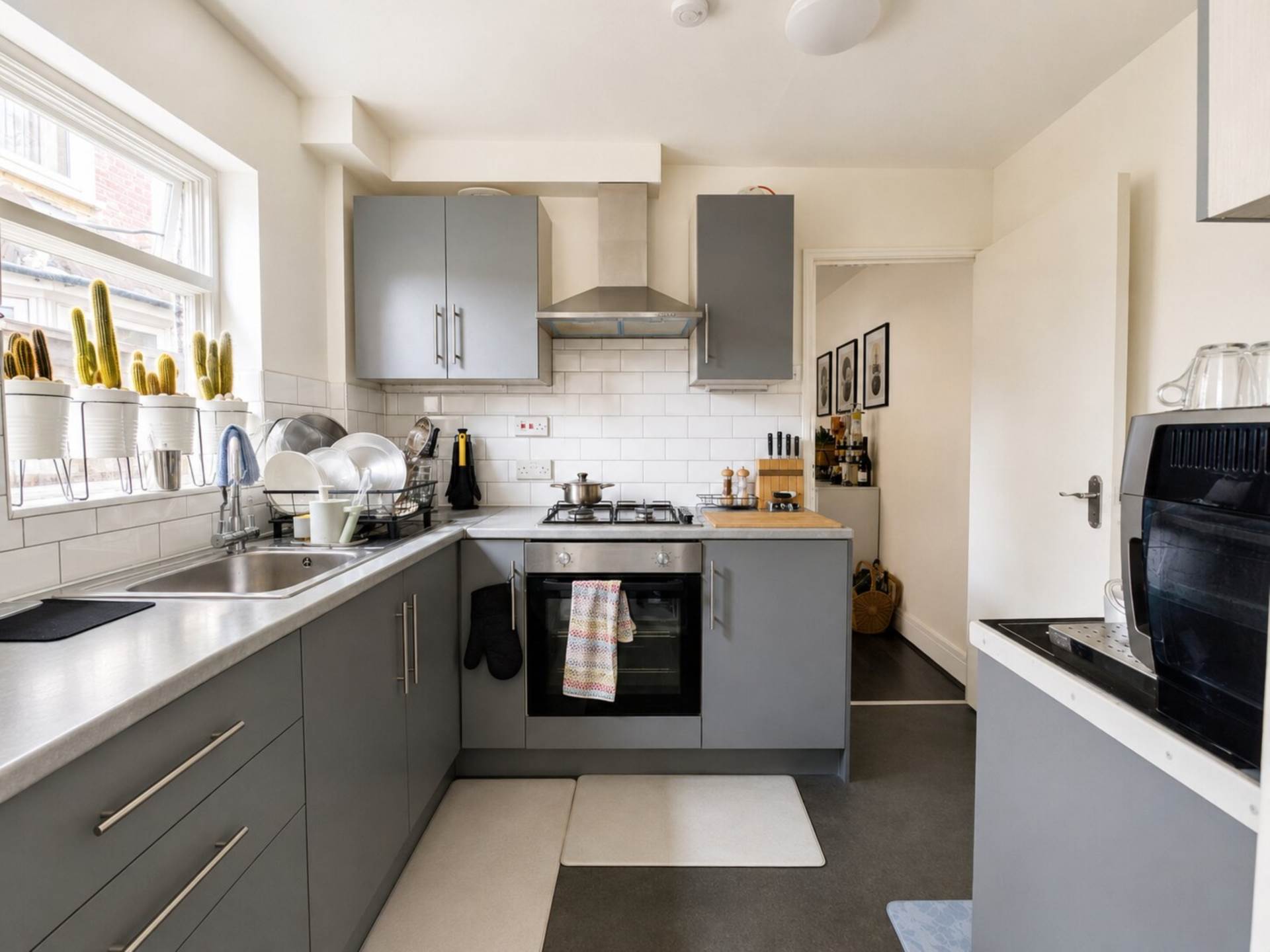 Sixth Avenue, Manor Park, E12 5PP, Image 3