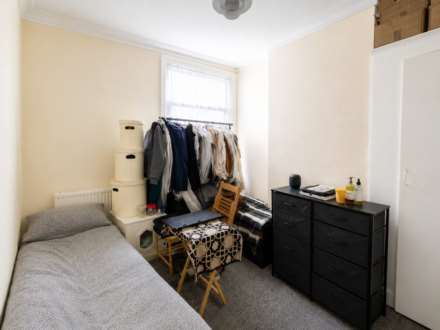 Sixth Avenue, Manor Park, E12 5PP, Image 13