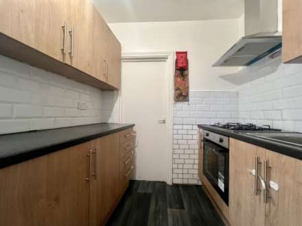 Romford Road, London, E12, Image 5