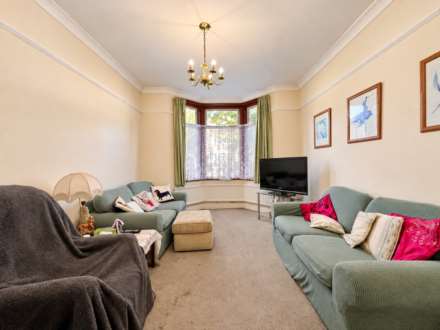 Hatherley Gardens, London, E6 3HD, Image 2