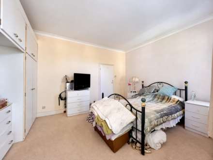 Hatherley Gardens, London, E6 3HD, Image 9