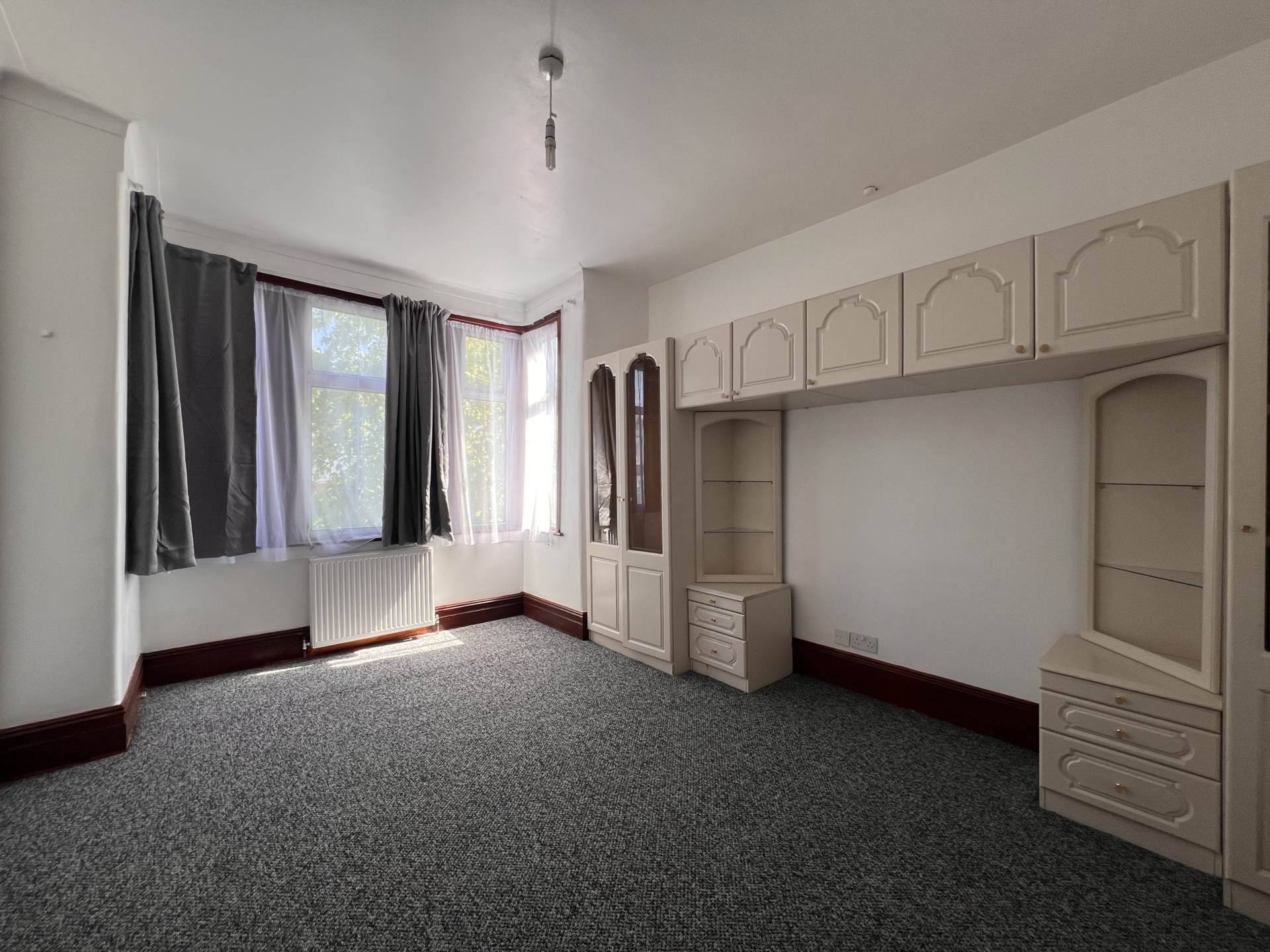 Twickenham Road, Leytonstone, E11, Image 11