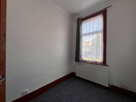 Twickenham Road, Leytonstone, E11, Image 12