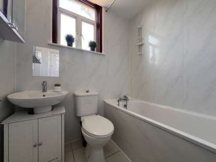 Twickenham Road, Leytonstone, E11, Image 9