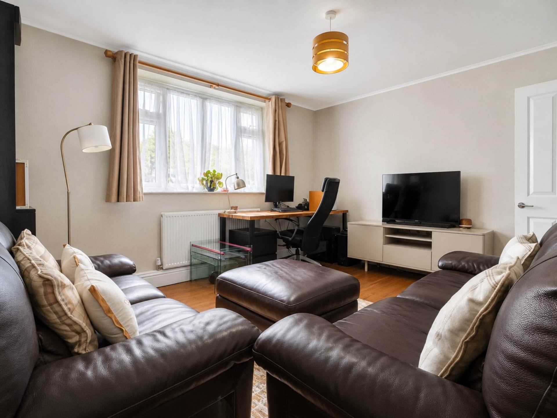 Claybury Broadway, Ilford, IG5 0LH, Image 5