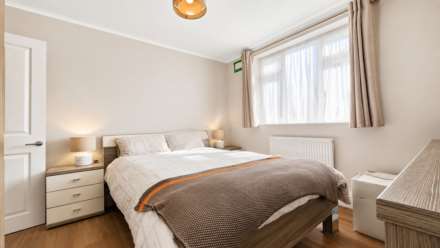 Claybury Broadway, Ilford, IG5 0LH, Image 10
