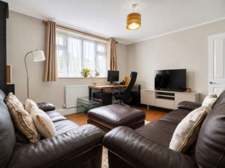 Claybury Broadway, Ilford, IG5 0LH, Image 5