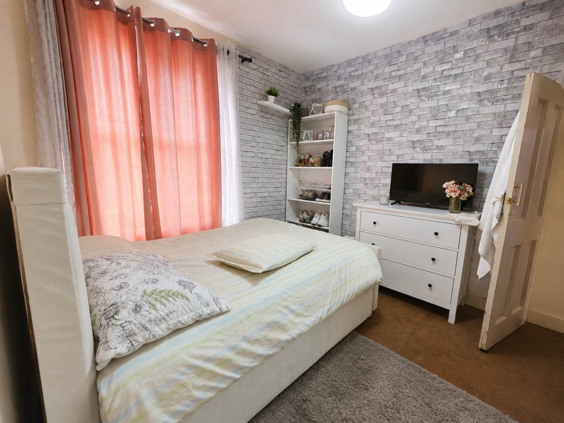 Leigh Road, East Ham, E6 2AS, Image 7