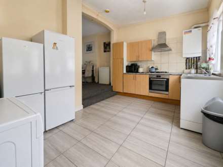 Leigh Road, East Ham, E6 2AS, Image 4