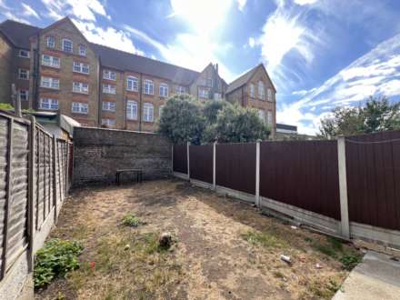 Prestbury Road, London, E7 8NQ, Image 9