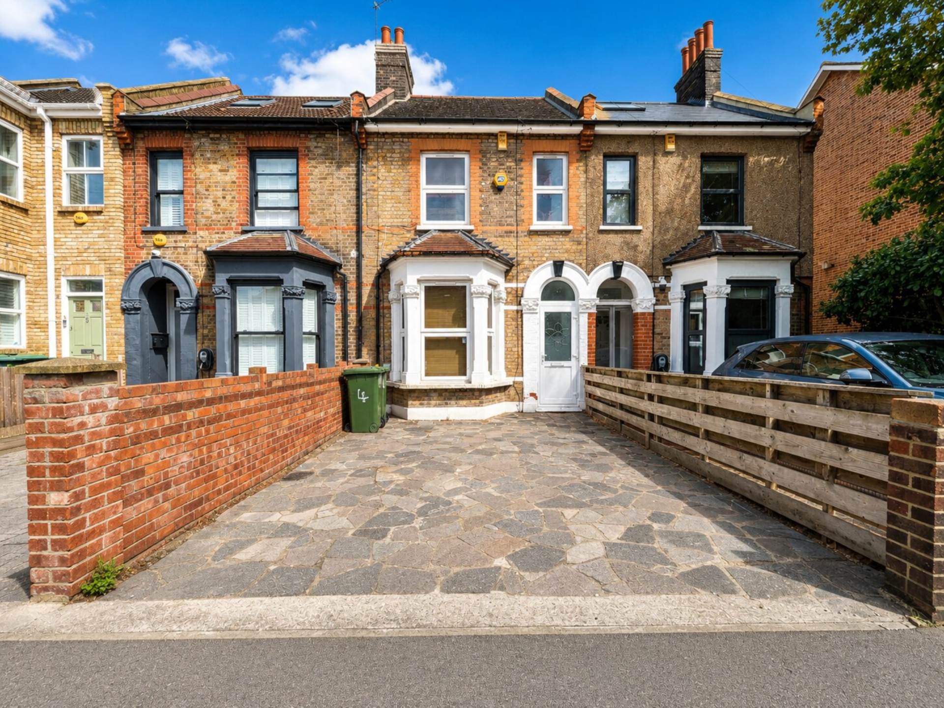 Gladding Road, Manor Park, E12, Image 1