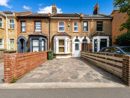 Gladding Road, Manor Park, E12