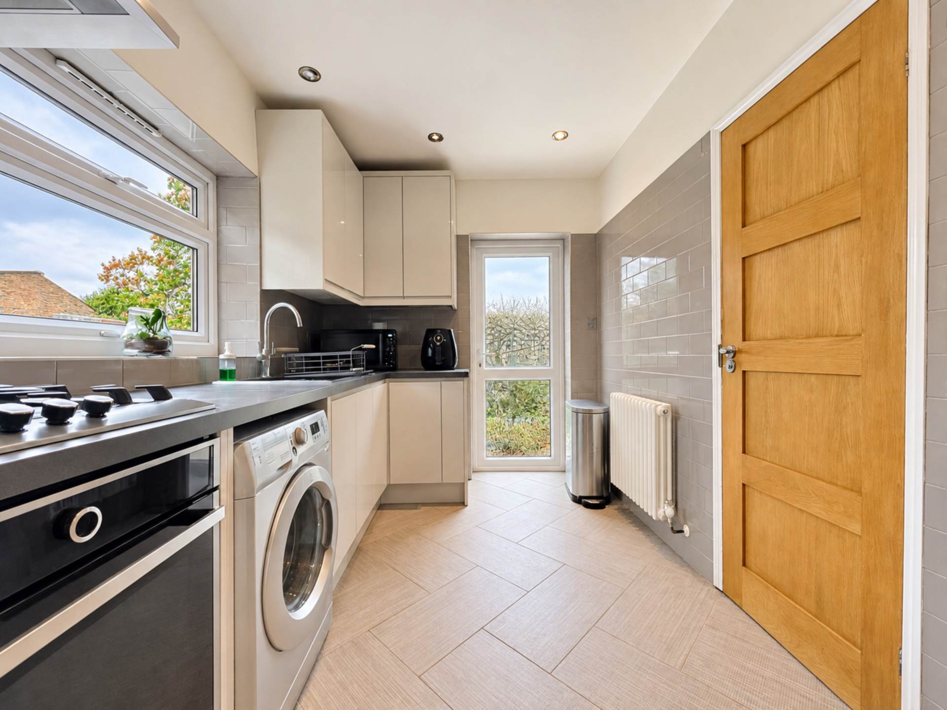 Little Ilford Lane, Manor Park, E12, Image 8