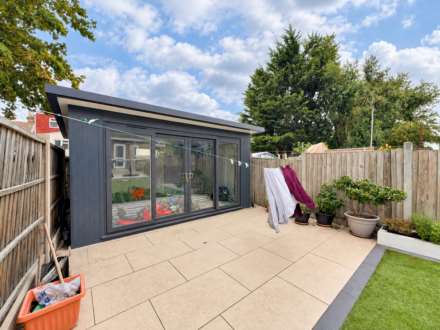 Little Ilford Lane, Manor Park, E12, Image 20