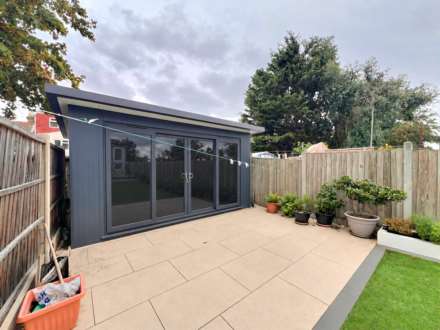 Little Ilford Lane, Manor Park, E12, Image 21