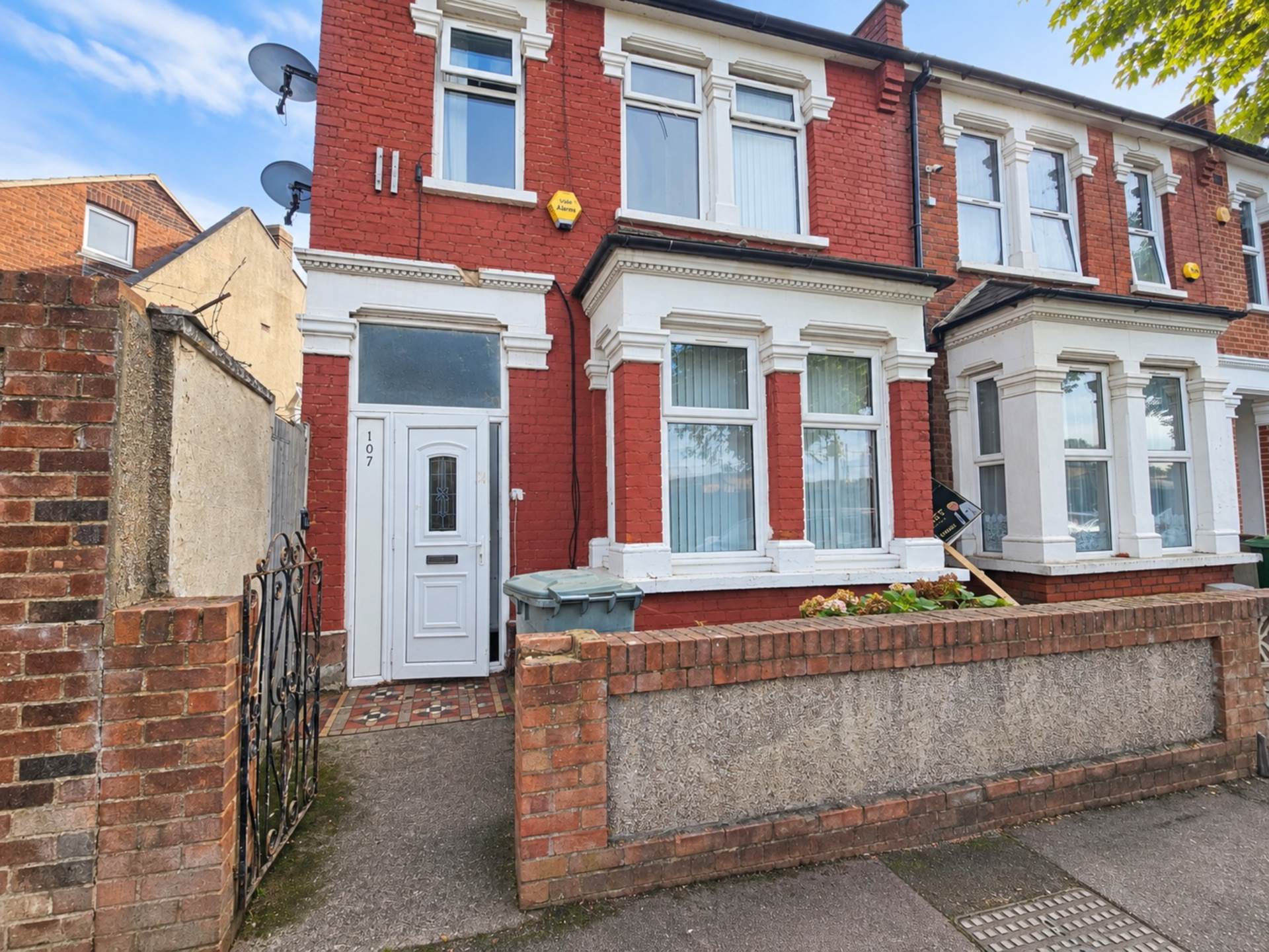 Ruskin Avenue, London, E12 6PN, Image 1